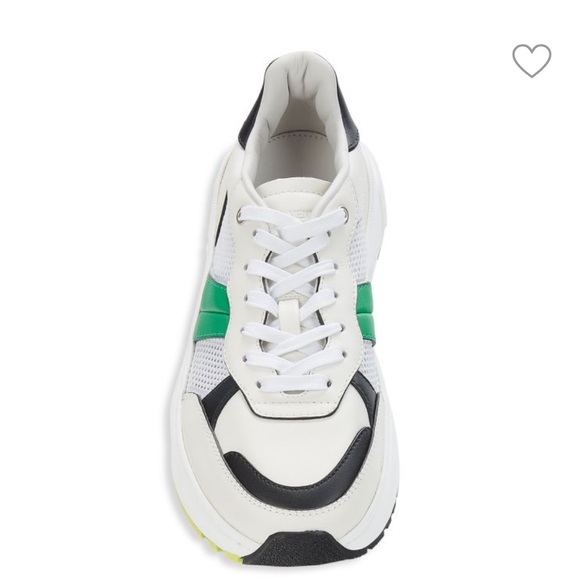 💚New authentic bottega Veneta sneakers size 9 woman’s. Made in Italy. 💚 - Picture 11 of 11